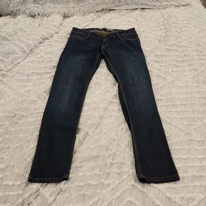Womens dark wash Etienne Marcel skinny jeans size 25!